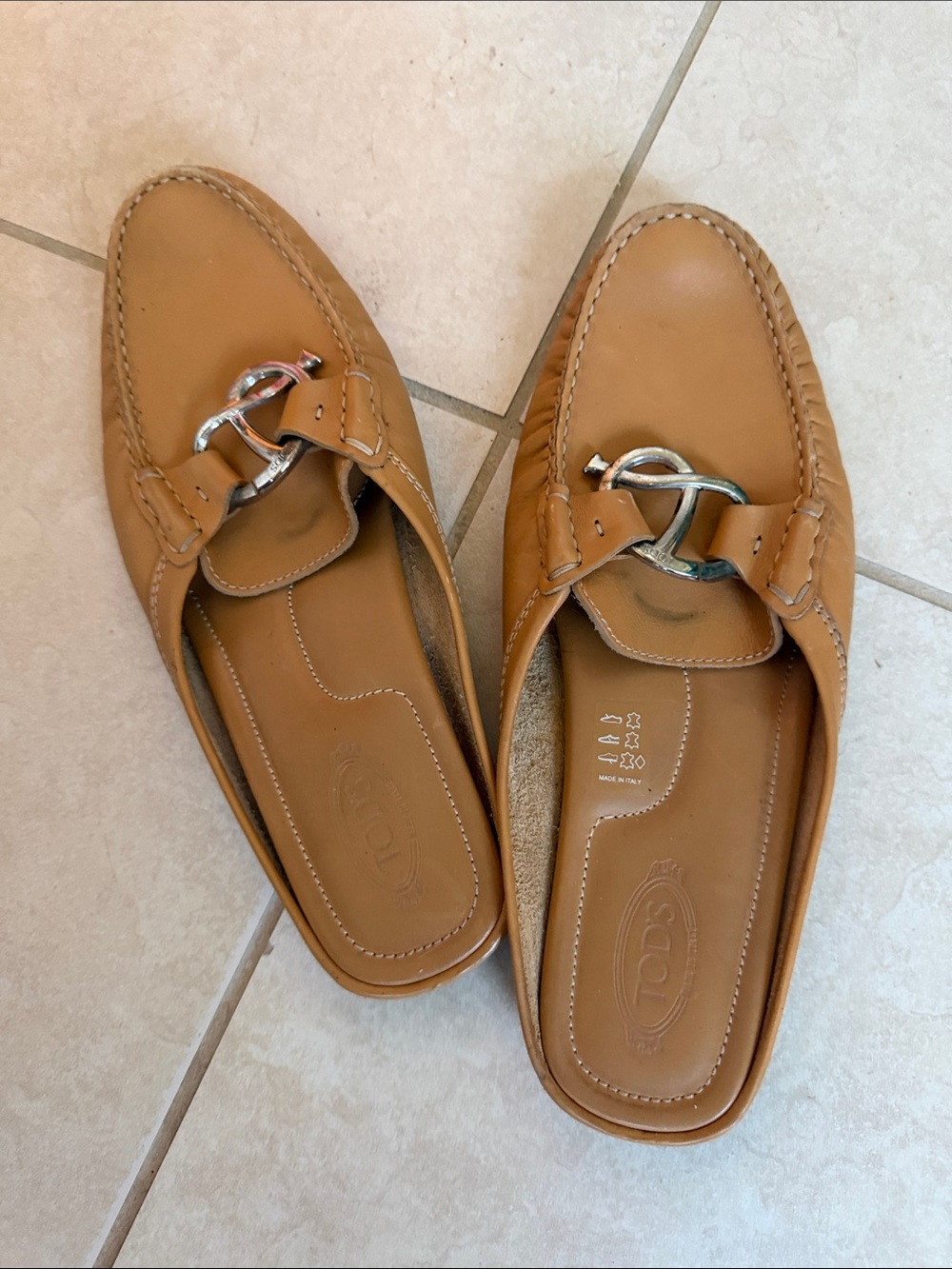 Tod's Tan Leather Mules with Silver Bit
